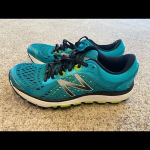 New Balance sneakers size 7